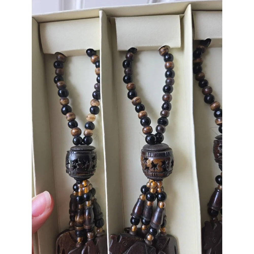Pier 1 Imports Hand Carved Elephant Wood Beaded Napkin Rings  Set of 4 NIB